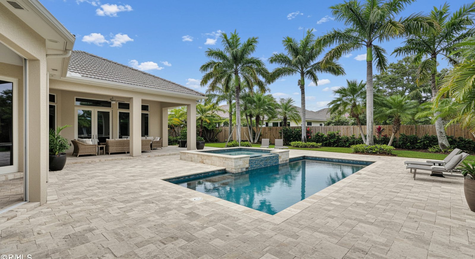 Best pool deck materials for Florida homes
