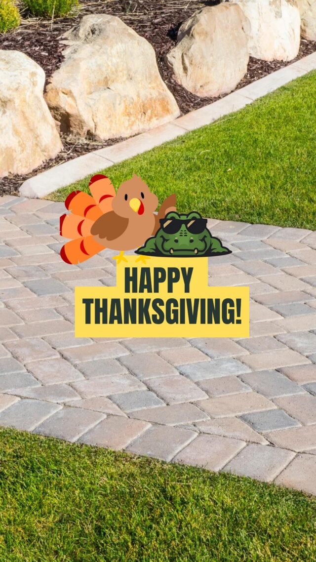 From our family to yours - Happy thanksgiving 🙏🏼